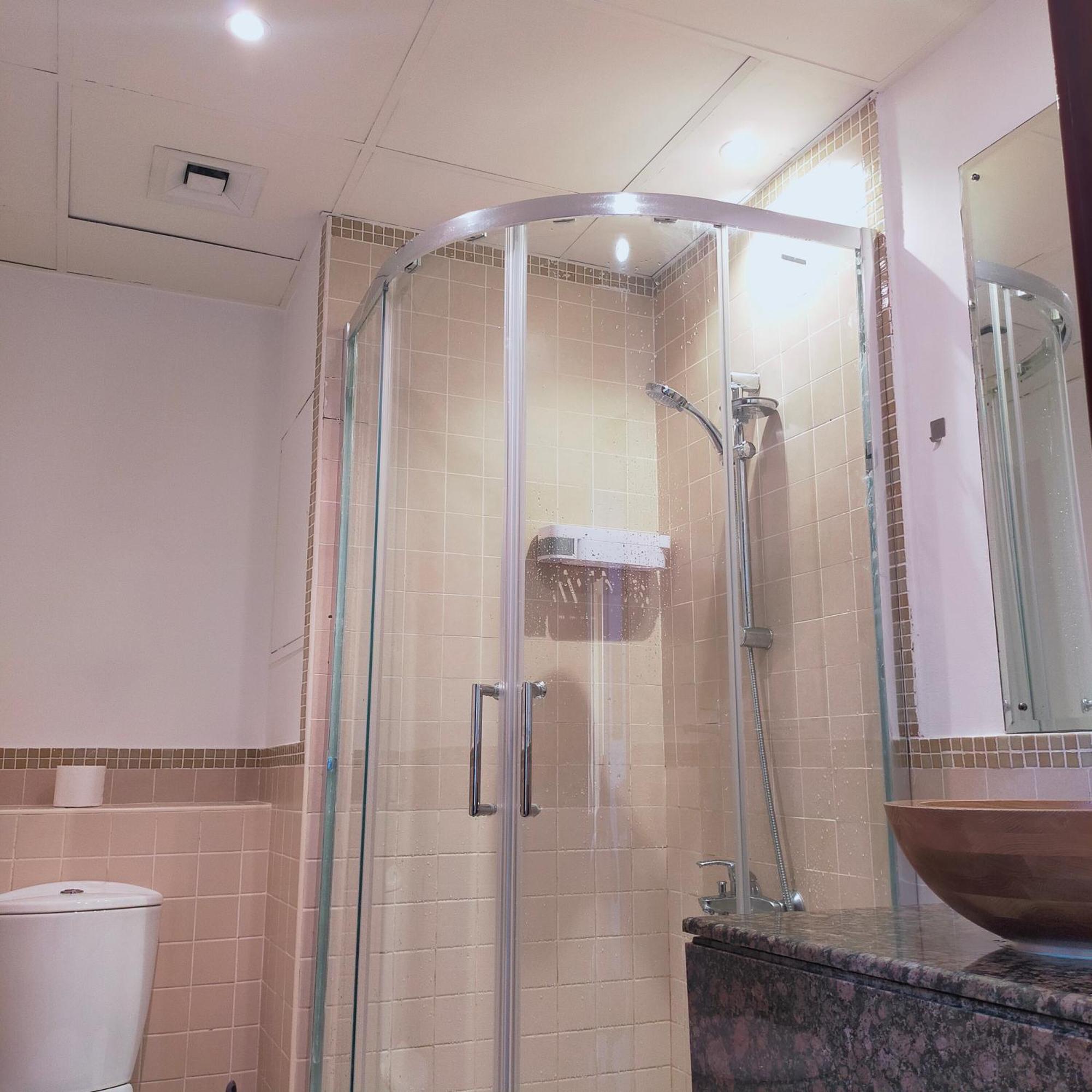 Sea La Vie Hostel Dubai Ngoại thất bức ảnh