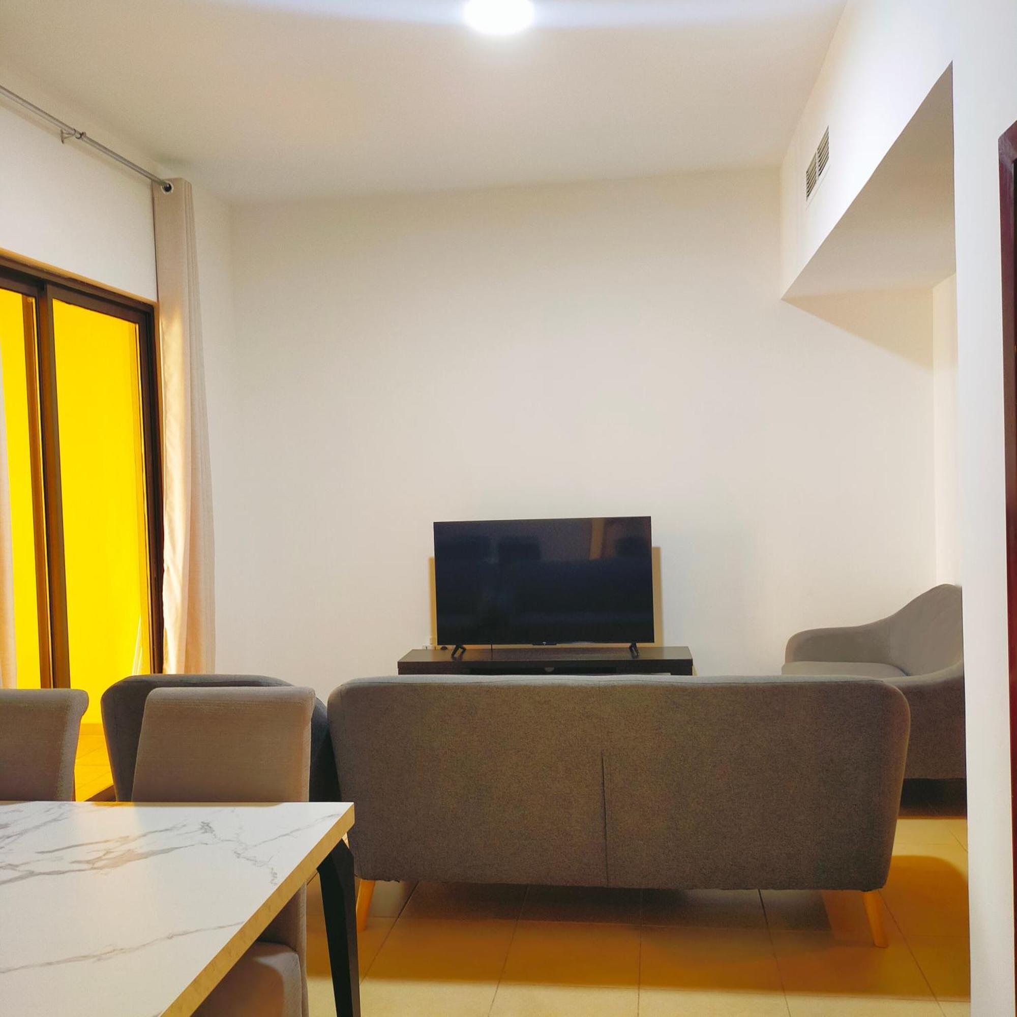 Sea La Vie Hostel Dubai Ngoại thất bức ảnh